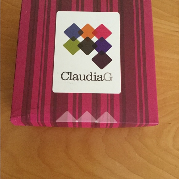 Claudia G On - the dot silver based necklace with pendant rhinestones 18 inch - Picture 5 of 5